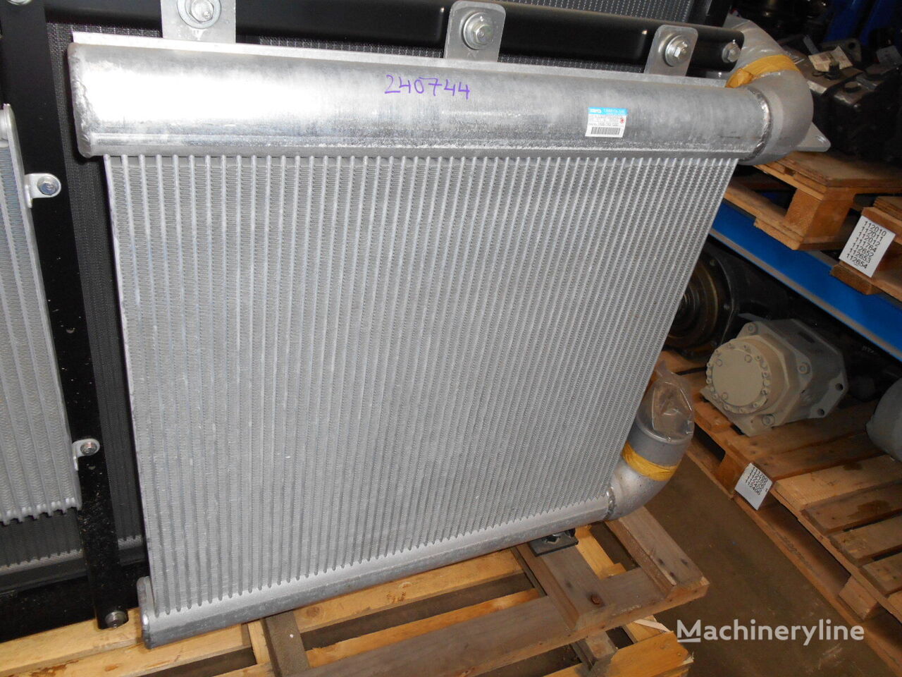 radiator de racire pentru motoare New Holland T.Rad 1456-145-1000 LS05P0054S035 pentru excavator New Holland Kobelco E485C