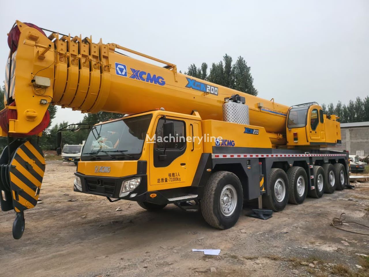 automacara XCMG XCMG XCT200 200 ton used mobile truck crane on sale