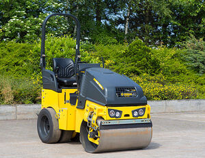 cilindru compactor combinat BOMAG BW 100 ACM-5