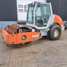 cilindru compactor pentru terasamente Atlas AW1070