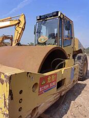 compactor BOMAG BW332