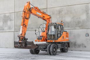 excavator pe roţi Doosan DX 140 W-3 nou