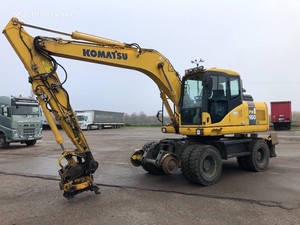 excavator pe roţi Komatsu PW160-7E0