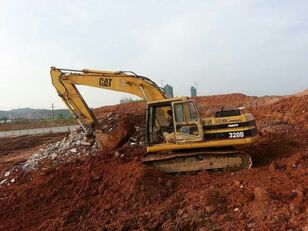 excavator pe şenile Caterpillar 320B