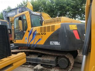 excavator pe şenile Volvo EC 210