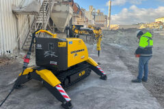 excavator pentru demolări Geohammer G175E