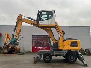 excavator pentru manipulare de materiale LIEBHERR LH 24 M