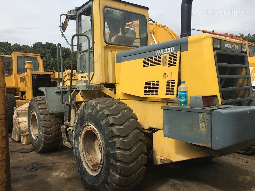 încărcător frontal Komatsu WA320