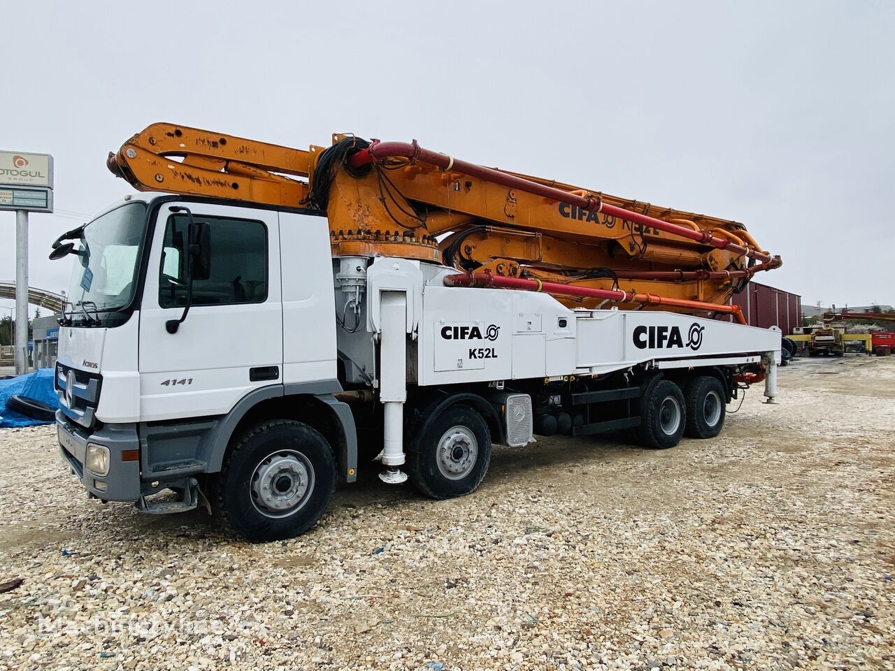 pompă de beton Cifa K52 L 2012 pentru şasiu Mercedes-Benz